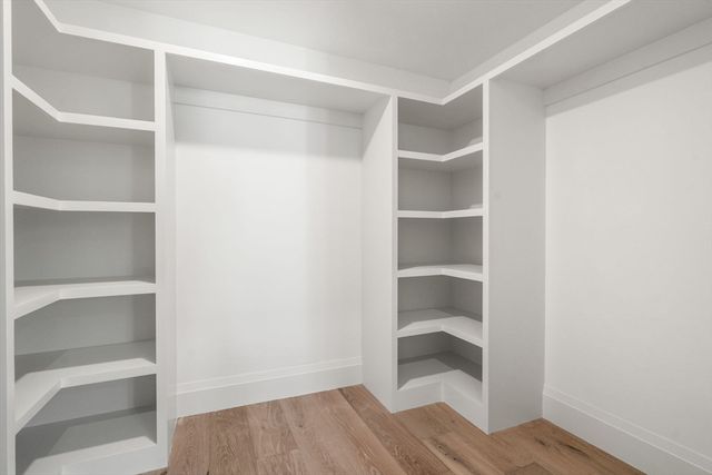 162 W Seventh Street, Boston, MA 02127