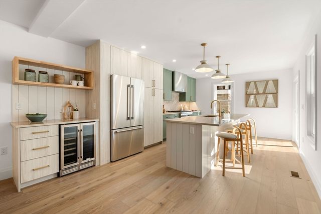 162 W Seventh Street, Boston, MA 02127