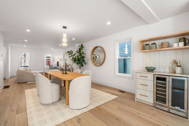 162 W Seventh Street, Boston, MA 02127
