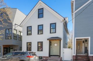 162 W Seventh Street, Boston, MA 02127