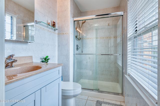 105 Neilly Court 105, Old Bridge, NJ 08857