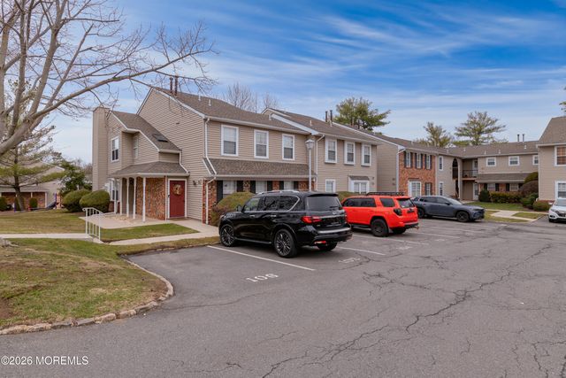 105 Neilly Court 105, Old Bridge, NJ 08857