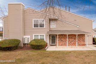 105 Neilly Court 105, Old Bridge, NJ 08857