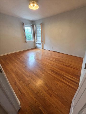 95-14 159th Avenue, Howard Beach, NY 11414
