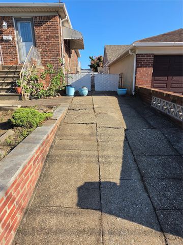 95-14 159th Avenue, Howard Beach, NY 11414