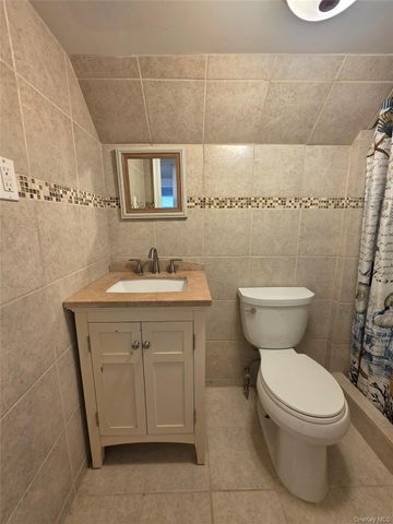 95-14 159th Avenue, Howard Beach, NY 11414