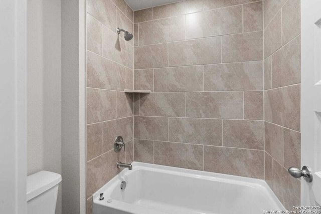 11107 Carlyle Springs, Live Oak, TX 78233