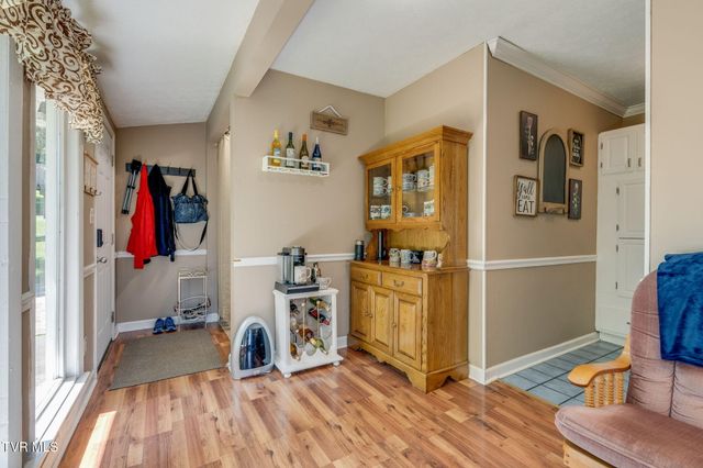 2250 High Street, Bristol, VA 24201