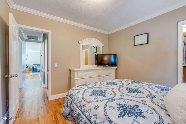 2250 High Street, Bristol, VA 24201