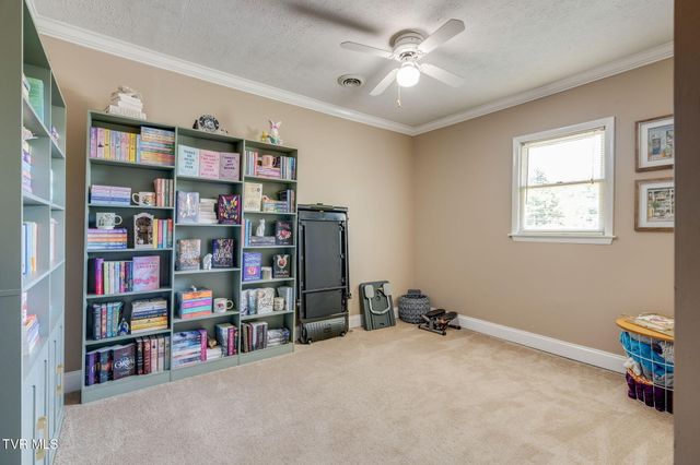 2250 High Street, Bristol, VA 24201