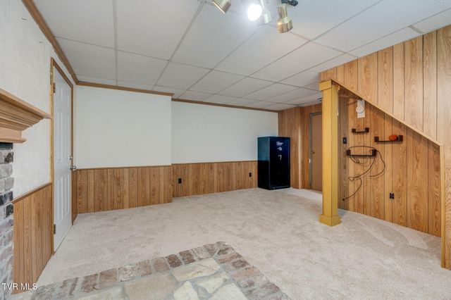 2250 High Street, Bristol, VA 24201