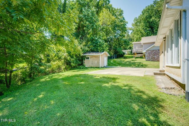2250 High Street, Bristol, VA 24201