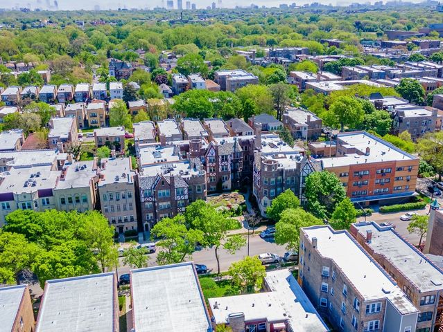 5717 N Kimball Avenue 2N, Chicago, IL 60659