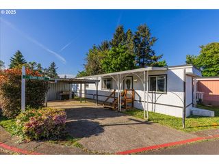 13531 CLAIRMONT Way 37, Oregon City, OR 97045