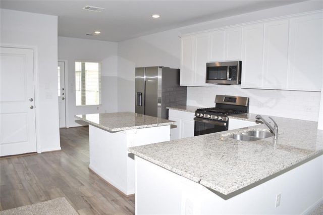 133 Everglades DR, Kyle, TX 78640