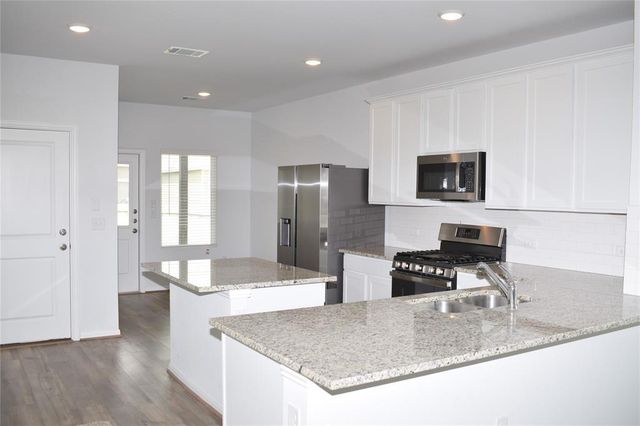 133 Everglades DR, Kyle, TX 78640