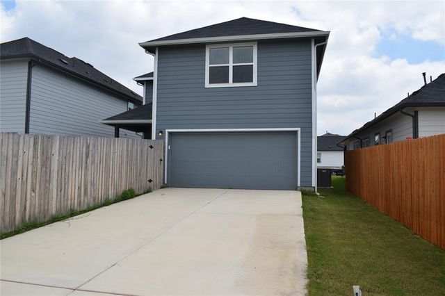 133 Everglades DR, Kyle, TX 78640