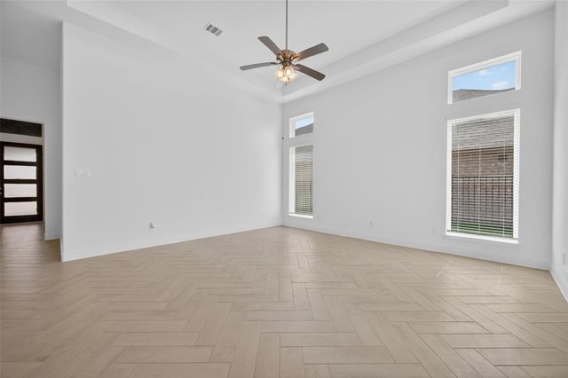 2919 Golden Isle Drive, Texas City, TX 77568