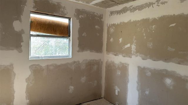 1928 OLD APOPKA ROAD, Apopka, FL 32703
