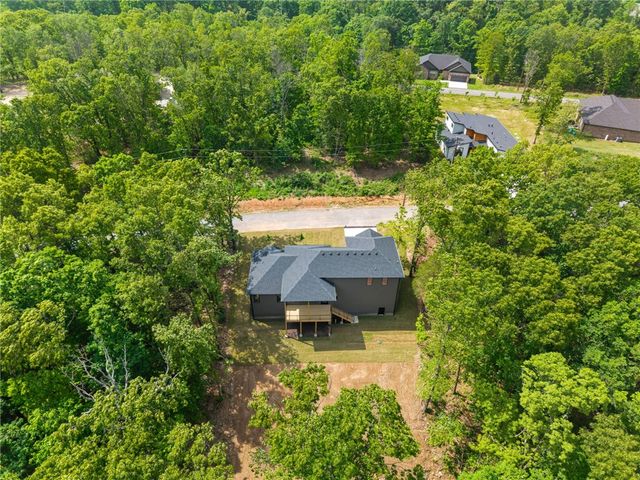 60 Tummell Drive, Bella Vista, AR 72715