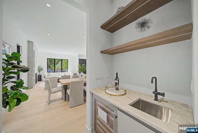 66 Jefferson Avenue, Tenafly, NJ 07670