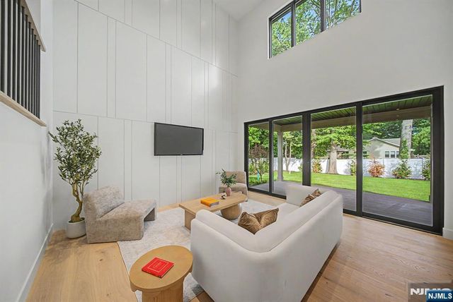 66 Jefferson Avenue, Tenafly, NJ 07670