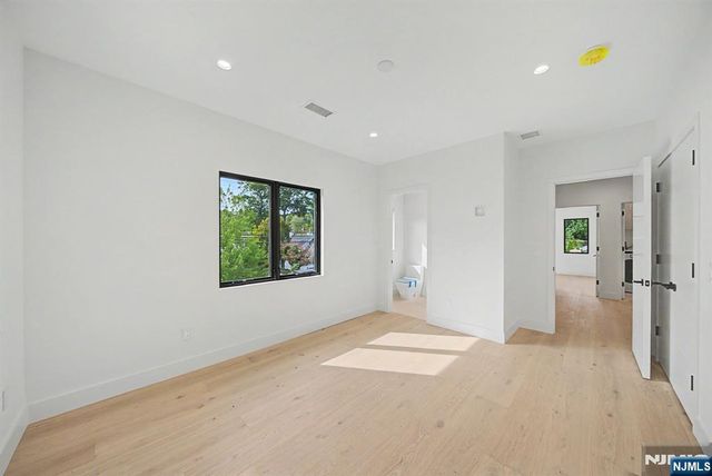 66 Jefferson Avenue, Tenafly, NJ 07670