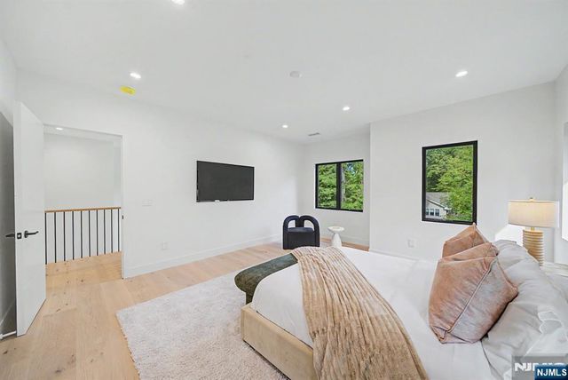 66 Jefferson Avenue, Tenafly, NJ 07670