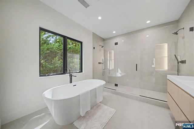66 Jefferson Avenue, Tenafly, NJ 07670