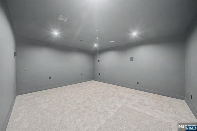 66 Jefferson Avenue, Tenafly, NJ 07670
