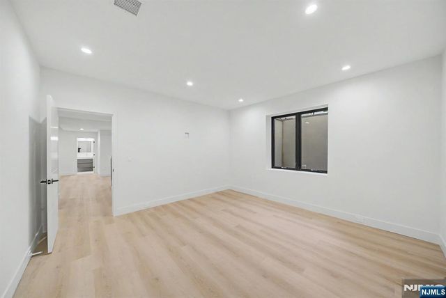 66 Jefferson Avenue, Tenafly, NJ 07670