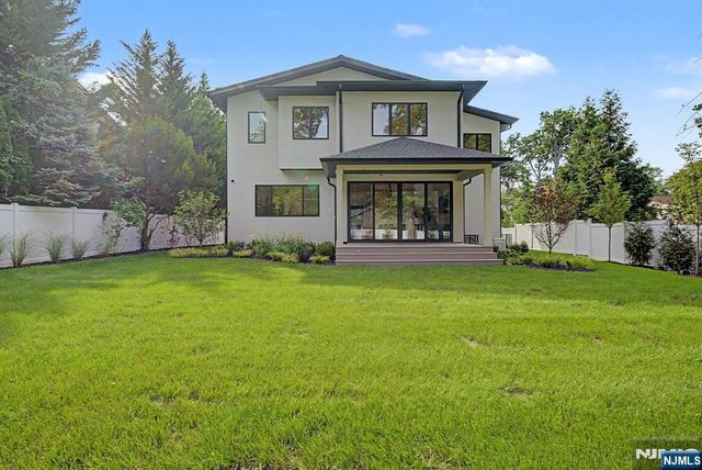 66 Jefferson Avenue, Tenafly, NJ 07670