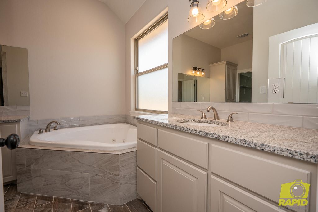 Image 12 of property listing at 9574 Grey Wolf Lane, San Angelo, TX 76901