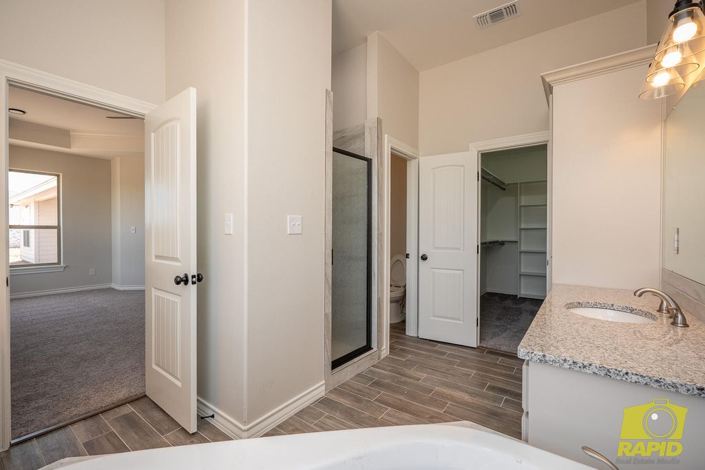 Image 13 of property listing at 9574 Grey Wolf Lane, San Angelo, TX 76901