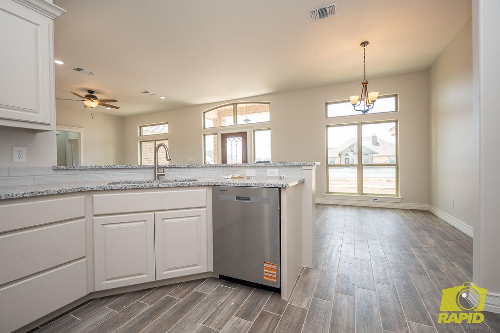 Image 9 of property listing at 9574 Grey Wolf Lane, San Angelo, TX 76901