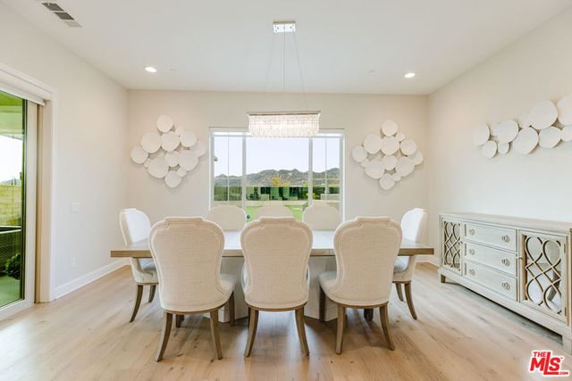 11713 Toyon Drive, Chatsworth, CA 91311