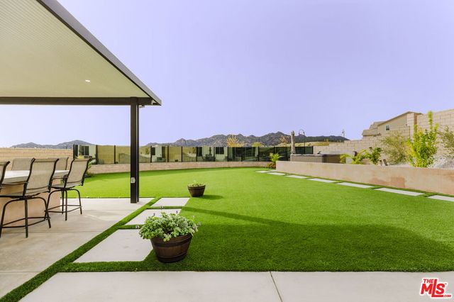 11713 Toyon Drive, Chatsworth, CA 91311