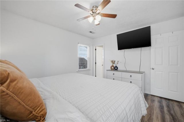 719 Michelle DR, Newport News, VA 23601