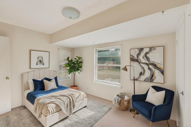 2712 Pennington Street, Irving, TX 75062