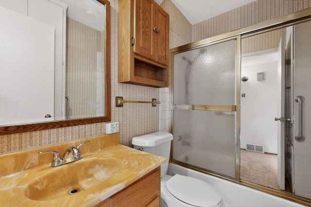 2712 Pennington Street, Irving, TX 75062