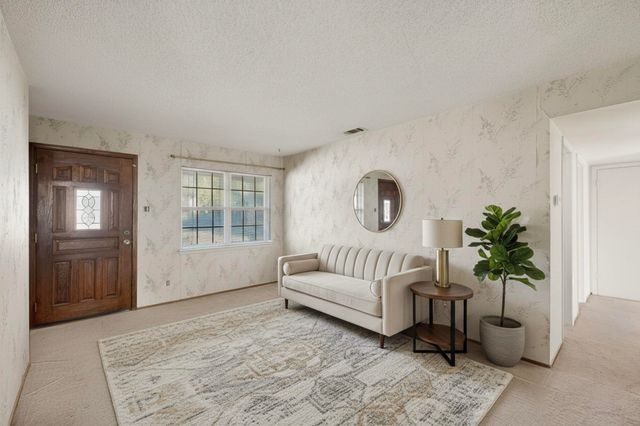 2712 Pennington Street, Irving, TX 75062