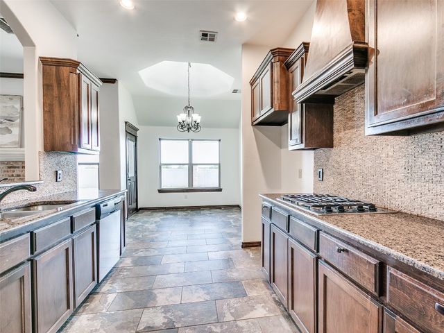 3205 NW 192nd Terrace, Edmond, OK 73012