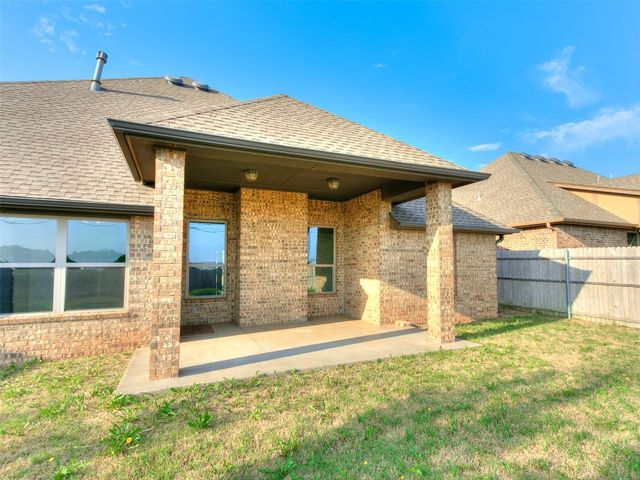 3205 NW 192nd Terrace, Edmond, OK 73012