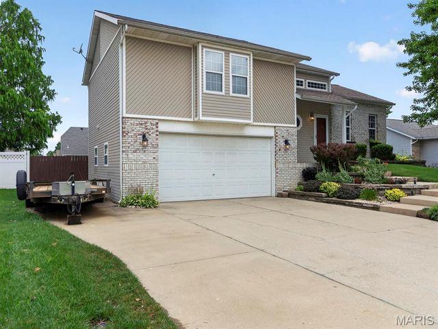 125 N 8th Street, Dupo, IL 62239