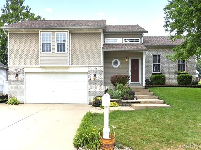 125 N 8th Street, Dupo, IL 62239