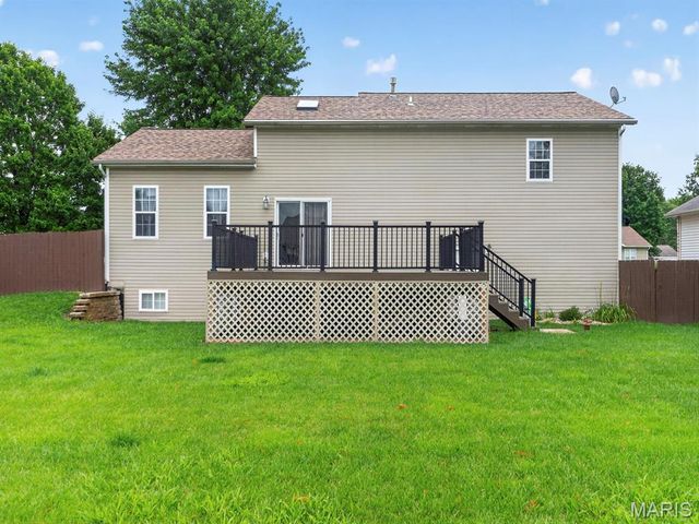 125 N 8th Street, Dupo, IL 62239