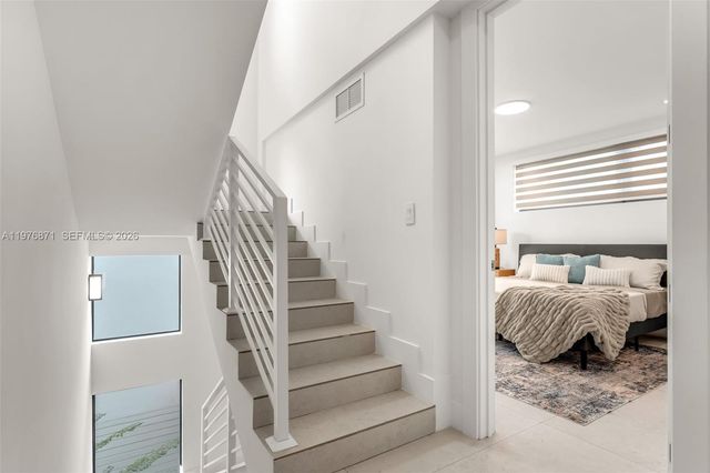 721 SW 11th Street F, Miami, FL 33129