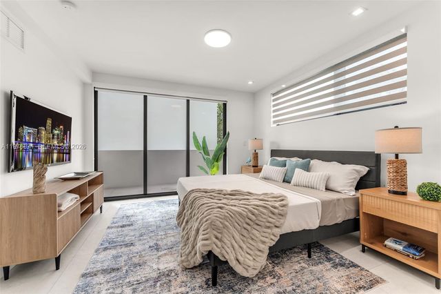 721 SW 11th Street F, Miami, FL 33129