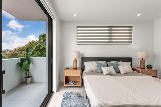 721 SW 11th Street F, Miami, FL 33129