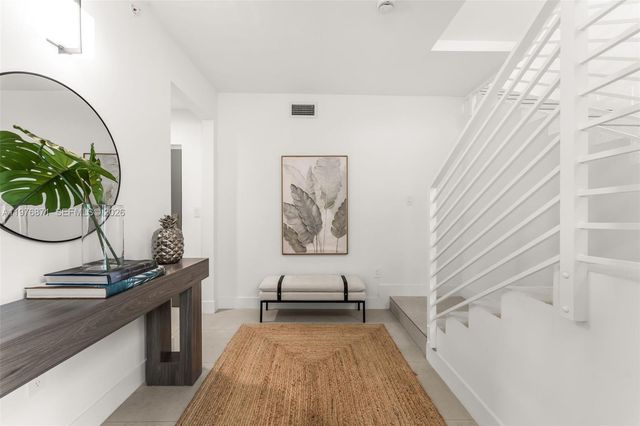 721 SW 11th Street F, Miami, FL 33129